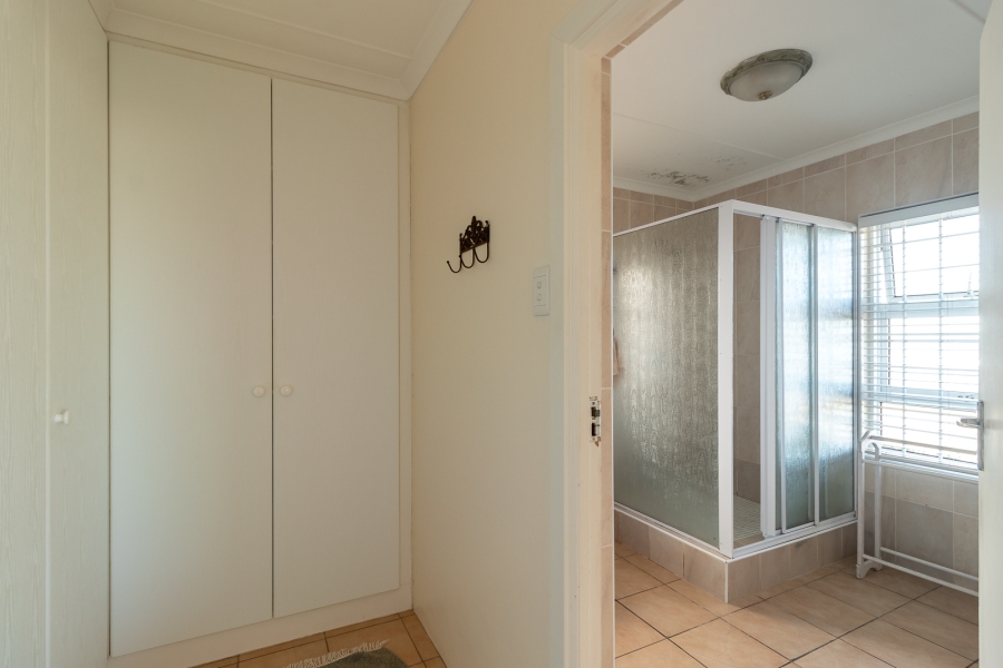 3 Bedroom Property for Sale in Cannon Rocks Eastern Cape